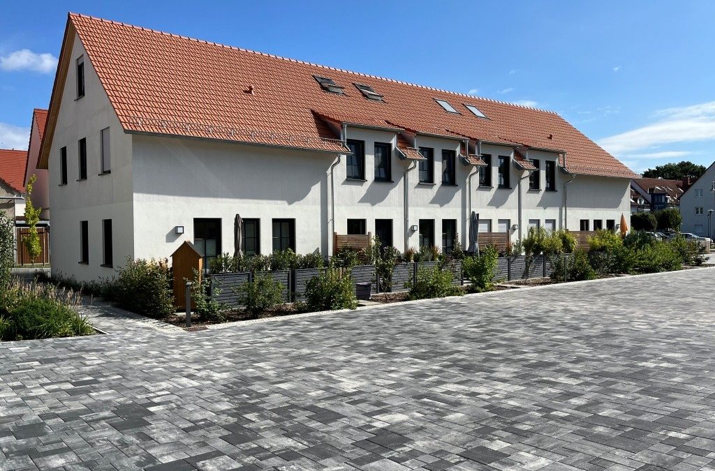 Verkauf 4-Raum Wohnung (29.04) im Reihenendhaus mit Terrasse und Gartenanteil in Seifertshain