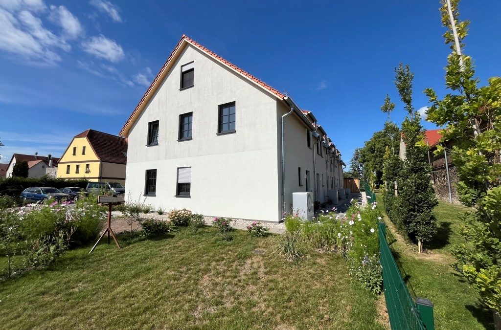 Verkauf 4-Raum Wohnung (29.01) im Reihenendhaus mit Terrasse und Gartenanteil in Seifertshain